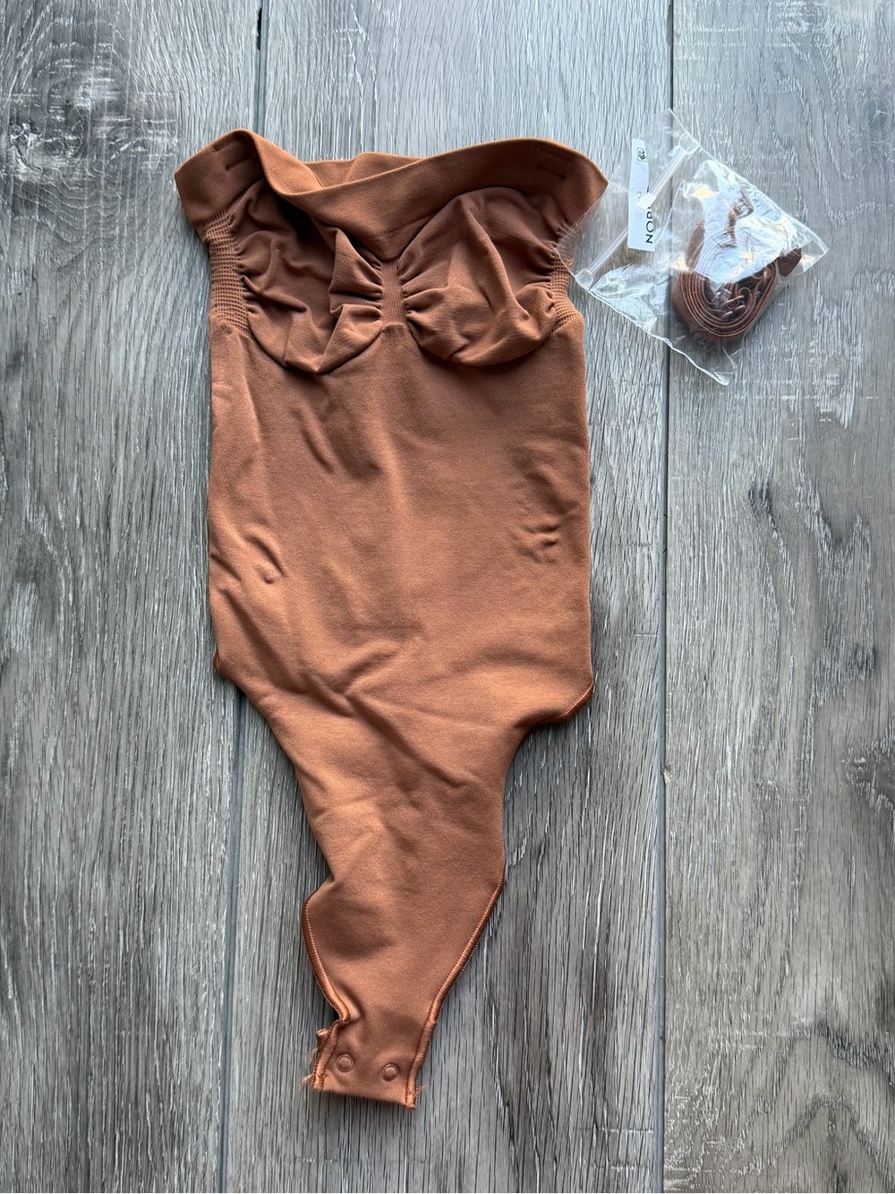 SKIMS Chocolate Strapless Ruched Bodysuit